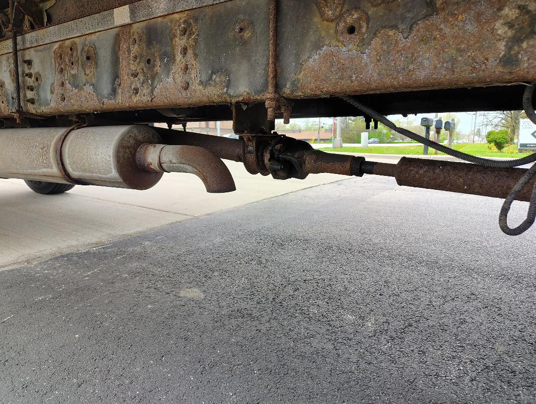 1998 GMC C6500 - Image 10